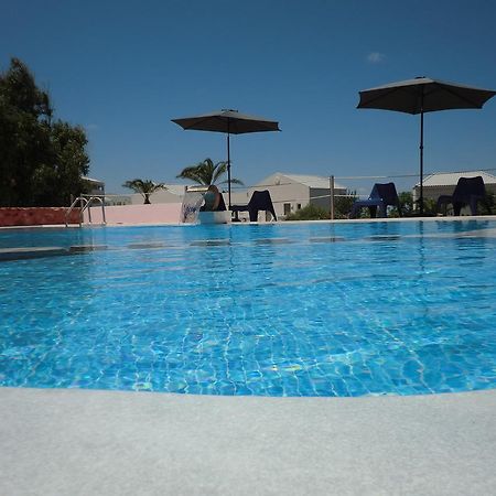 Stavrós Poseidon Suites Hotel المظهر الخارجي الصورة