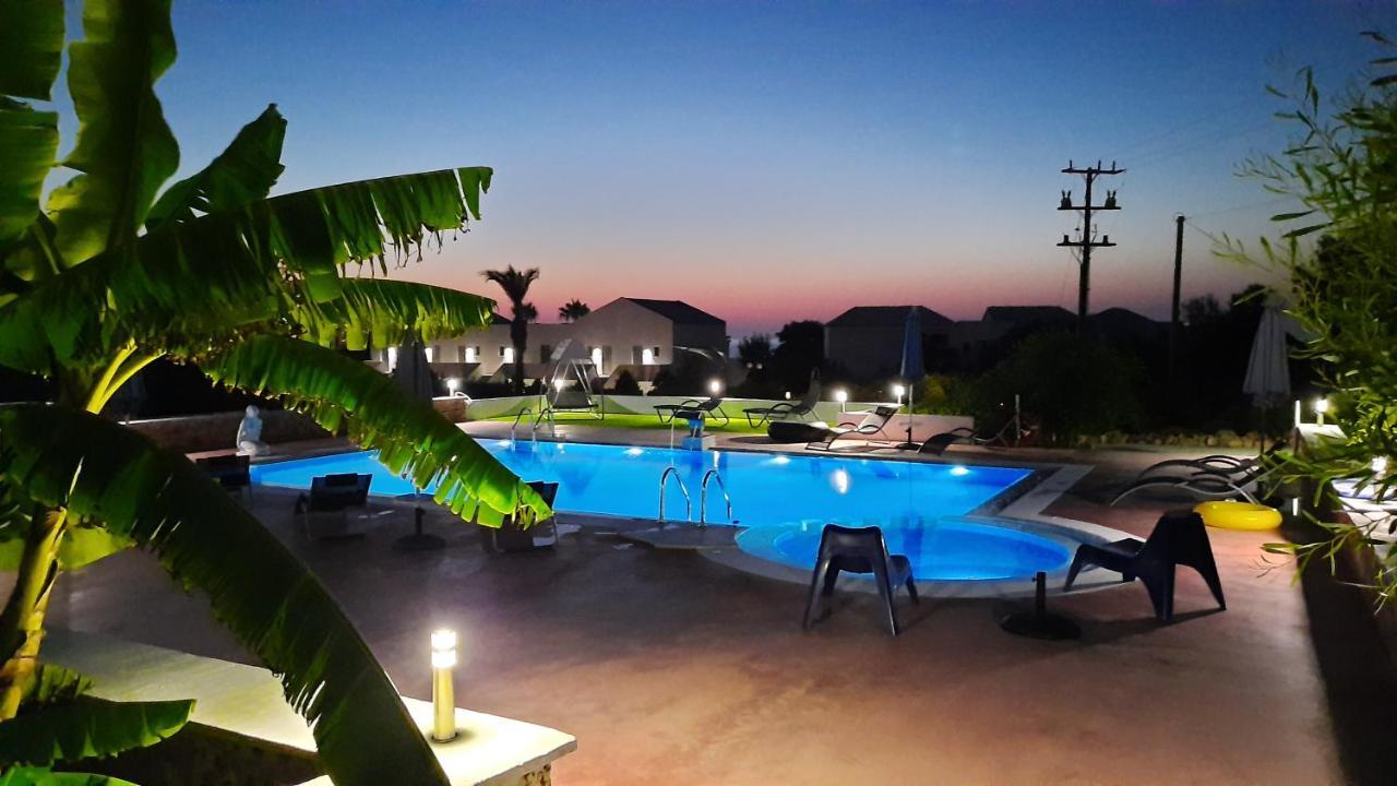 Stavrós Poseidon Suites Hotel المظهر الخارجي الصورة