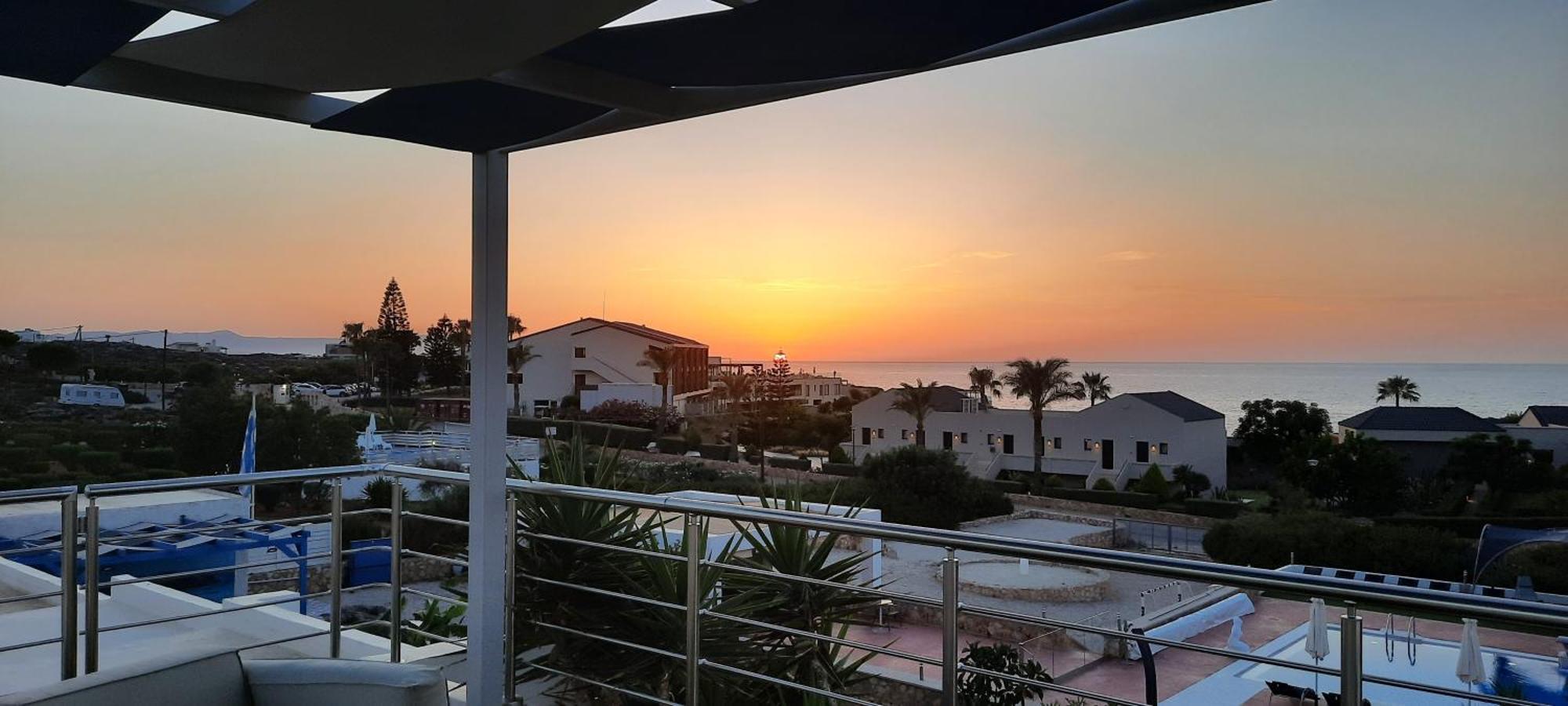 Stavrós Poseidon Suites Hotel المظهر الخارجي الصورة