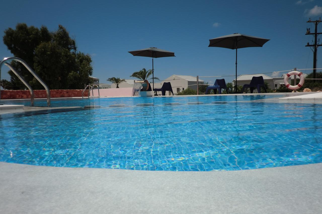 Stavrós Poseidon Suites Hotel المظهر الخارجي الصورة