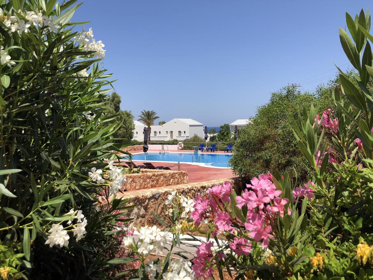 Stavrós Poseidon Suites Hotel المظهر الخارجي الصورة